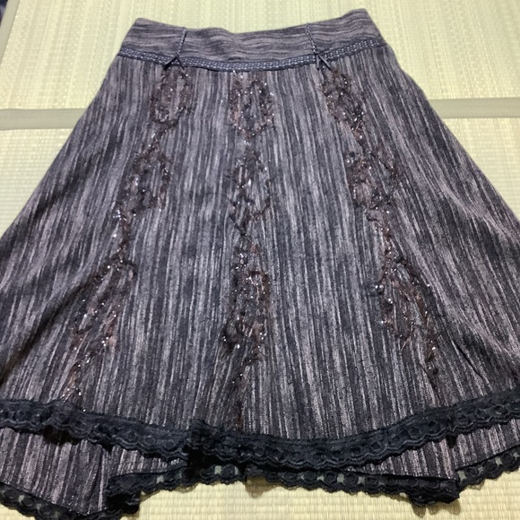 Azita Jeans Dresses & Skirts - Vintage AZITA Jeans Midi Skirt 14 Mix Media Braided Leather Feathers Lace